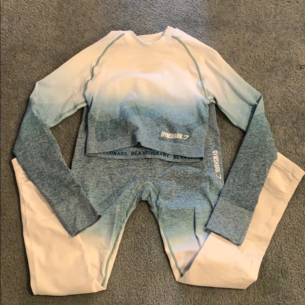 Gym shark ombré set
